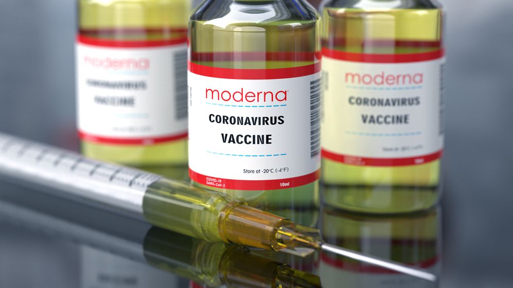 Česko má podezření na agresivní mutaci viru, na kterou méně zabírá vakcína